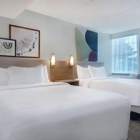 Hotel Spark By Hilton Rochester University Area Extérieur photo