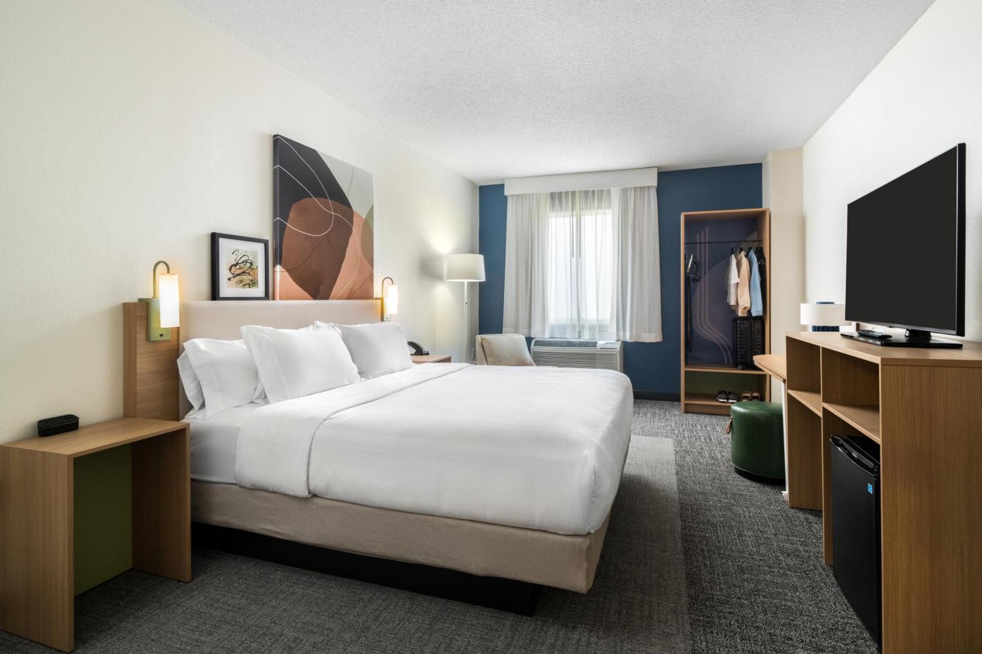 Hotel Spark By Hilton Area Rochester